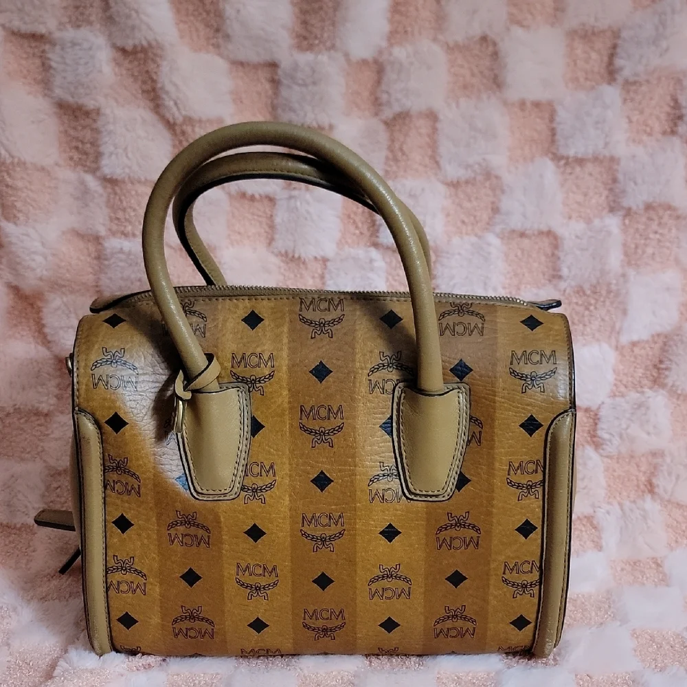 MCM Tan Visetos Print Handbag - Picture 13 of 13